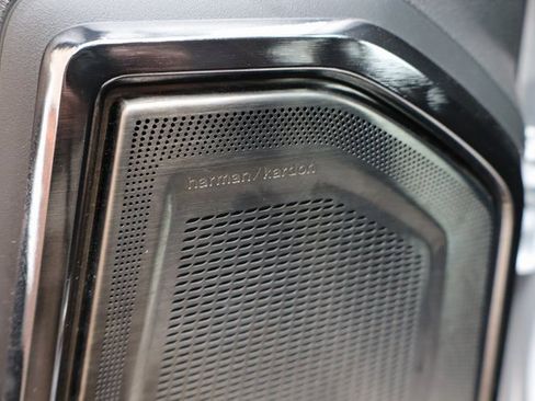 Used 2025 RAM 3500 Limited w/ Max Tow Package image 13