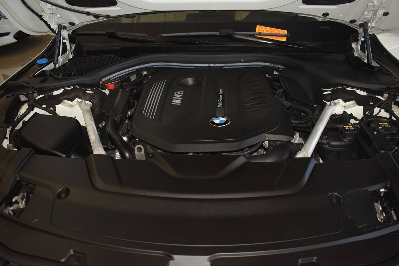 Used 2019 BMW 740i RWD image 36