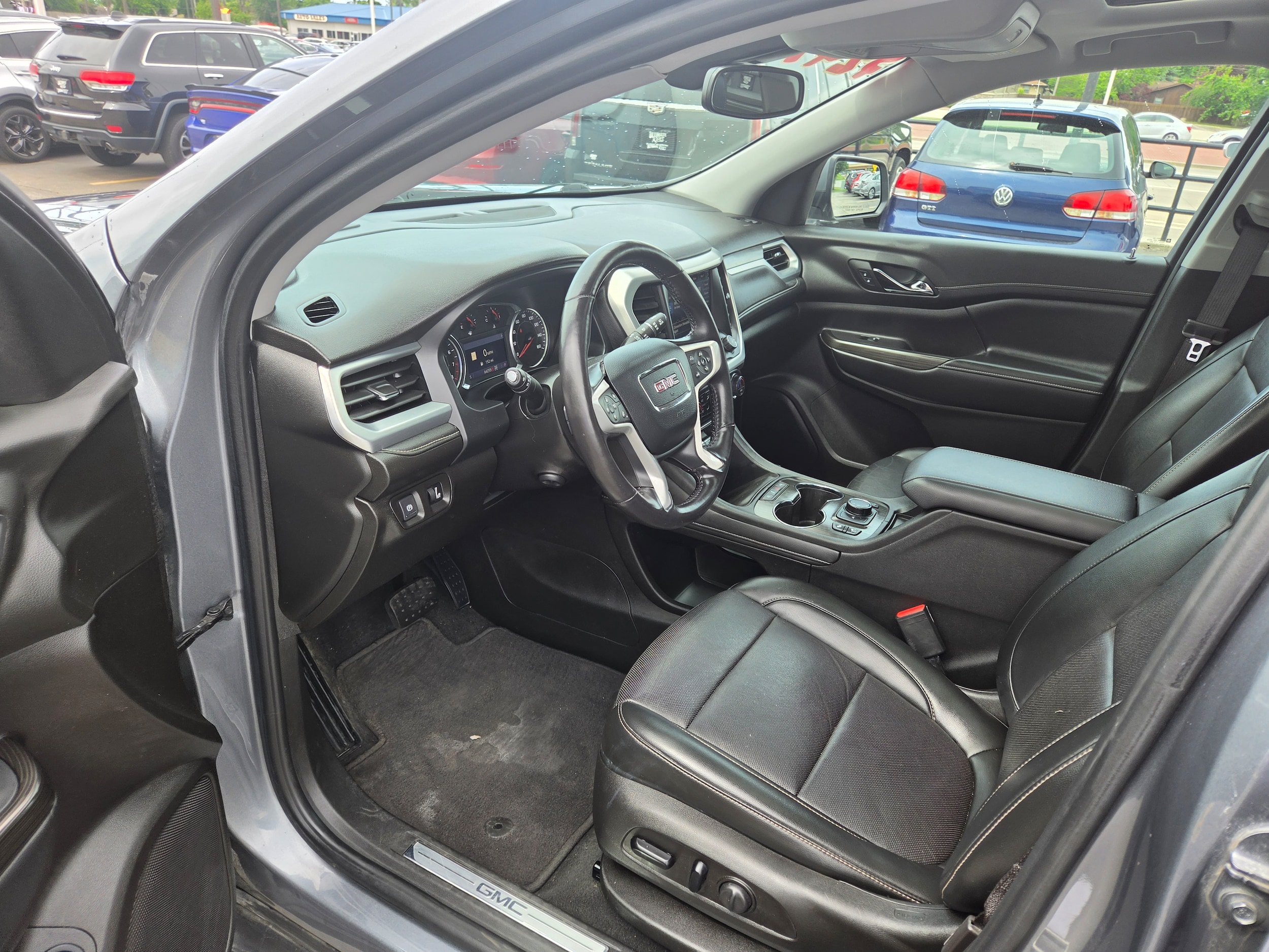 Used 2021 GMC Acadia SLT w/ Preferred Package AWD/4WD image 5