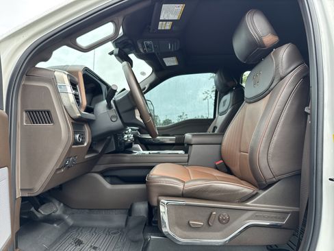 Used 2026 Ford F450 King Ranch w/ FX4 Off-Road Package AWD/4WD image 17