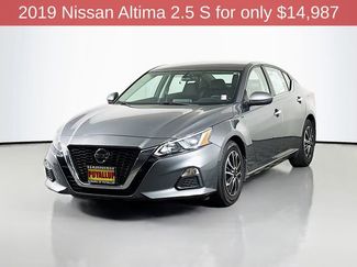 Used 2019 Nissan Altima 2.5 S video 3