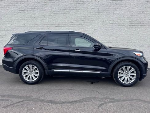 Certified 2022 Ford Explorer Limited w/ Equipment Group 301A AWD/4WD image 7