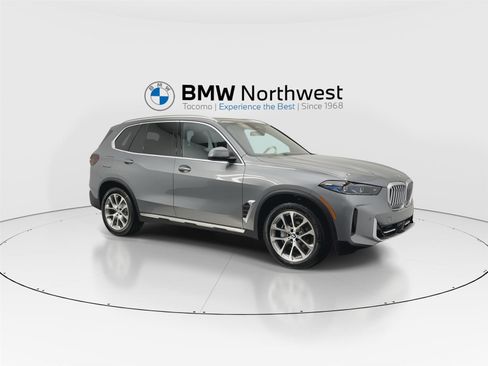 New 2026 BMW X5 xDrive40i w/ Climate Comfort Package image 6