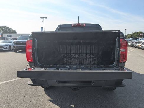Used 2015 Chevrolet Colorado Z71 RWD image 23