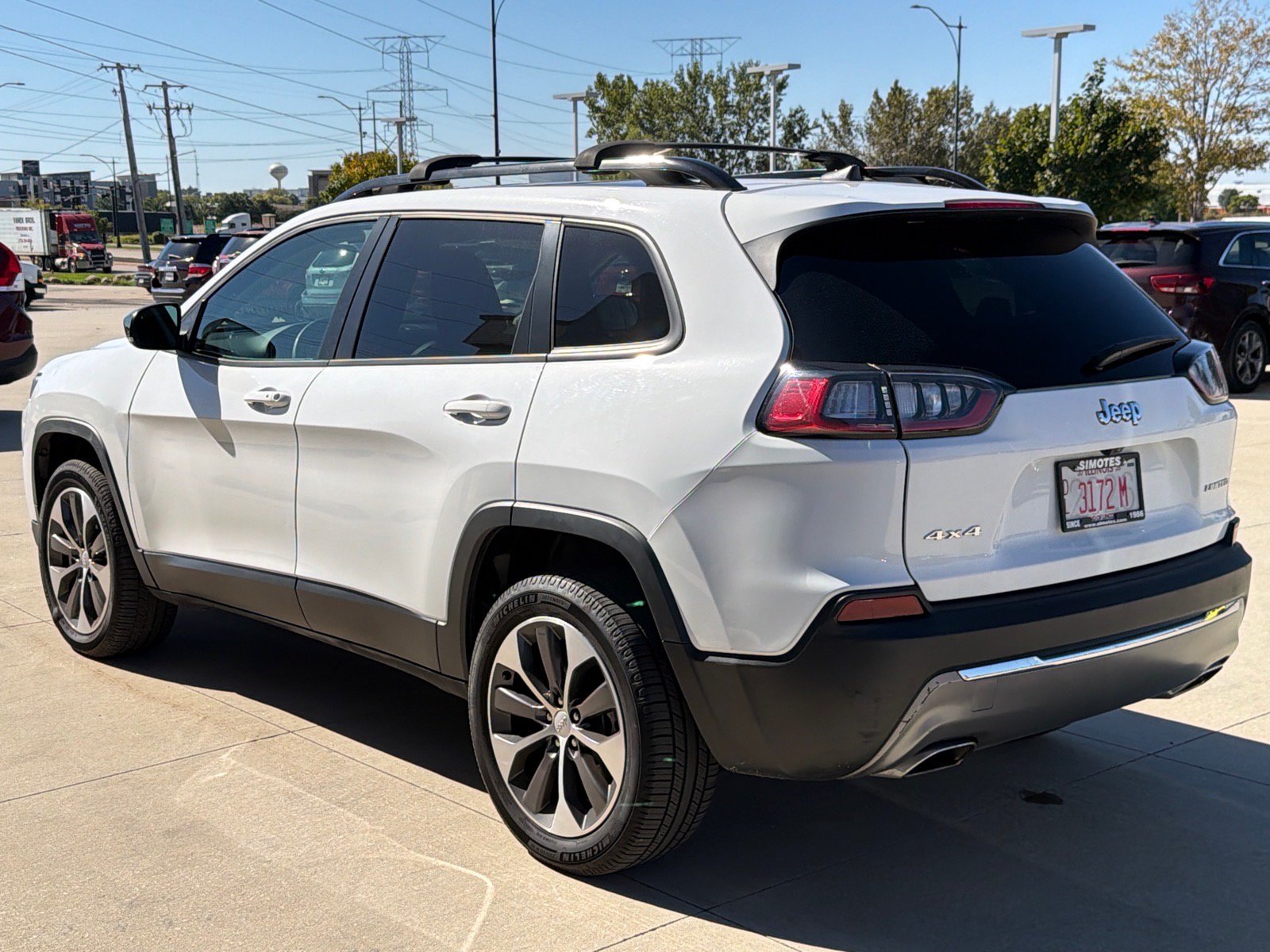 Used 2022 Jeep Cherokee Limited w/ Elite Package AWD/4WD image 6