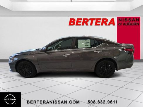 New 2025 Nissan Altima 2.5 SV w/ SV Special Edition Package image 1