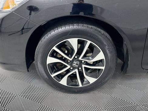 Used 2014 Honda Civic EX image 25