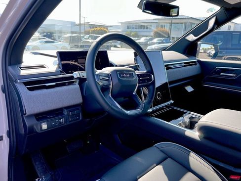 New 2026 GMC Sierra EV Elevation image 26