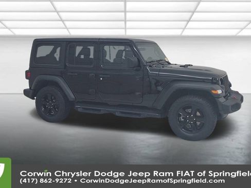 Certified 2022 Jeep Wrangler Unlimited Sport image 3