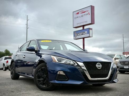 Used 2019 Nissan Altima 2.5 S FWD image 1