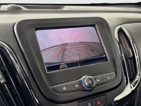Used 2024 Chevrolet Equinox RS AWD/4WD image 14