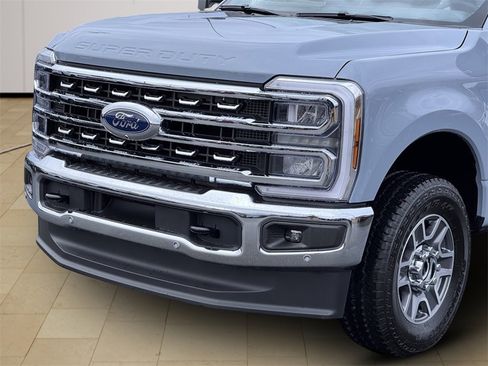 New 2026 Ford F250 Lariat w/ Lariat Ultimate Package image 41