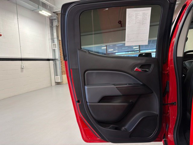 Used 2019 Chevrolet Colorado Z71 AWD/4WD image 27
