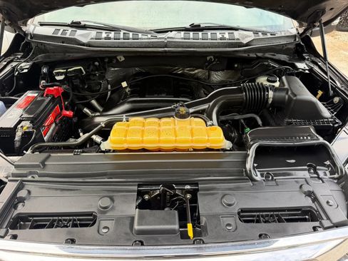 Used 2015 Ford F150 Lariat w/ Equipment Group 502A Luxury AWD/4WD image 27