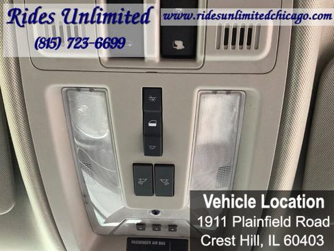 Used 2013 Cadillac SRX Luxury w/ Driver Awareness Package image 36