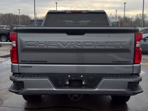 Used 2021 Chevrolet Silverado 1500 Custom w/ LPO, Dark Essentials Package image 7