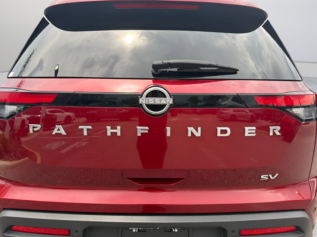 Certified 2024 Nissan Pathfinder SV FWD image 45