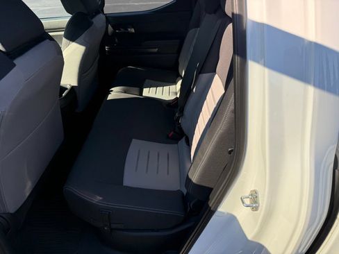 Certified 2025 Toyota Tacoma TRD Sport AWD/4WD image 32