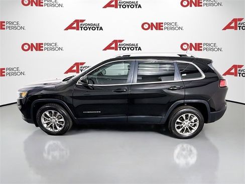 Used 2020 Jeep Cherokee Latitude Plus image 4