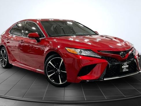Used 2020 Toyota Camry XSE w/ Blackout Package FWD image 12