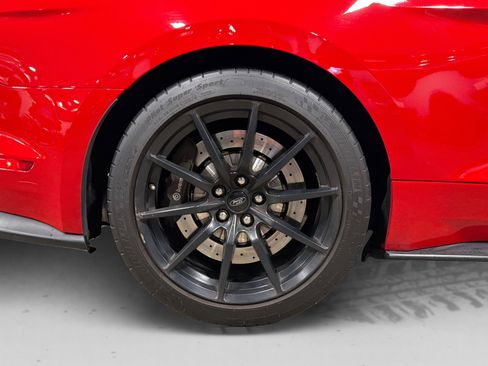 Used 2016 Ford Mustang Shelby GT350 w/ Technology Package RWD image 48