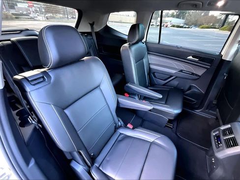 Used 2023 Volkswagen Atlas SEL image 19
