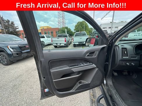 Used 2022 Chevrolet Colorado LT w/ Redline Special Edition AWD/4WD image 5