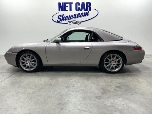 Used 2001 Porsche 911 Cabriolet image 3