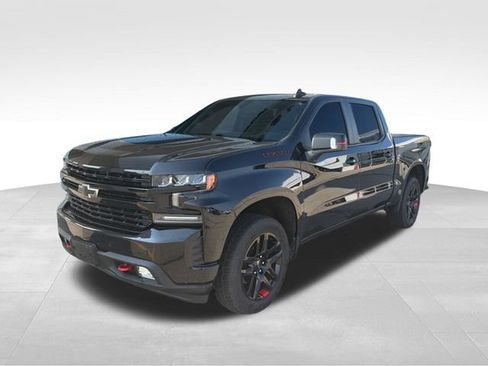 Used 2021 Chevrolet Silverado 1500 RST w/ Redline Edition AWD/4WD image 3