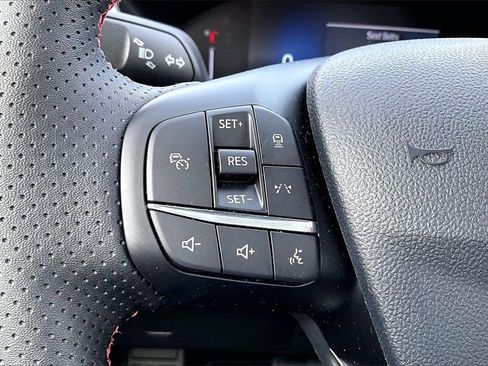 New 2026 Ford Escape ST-Line w/ Tech Pack #1 image 16