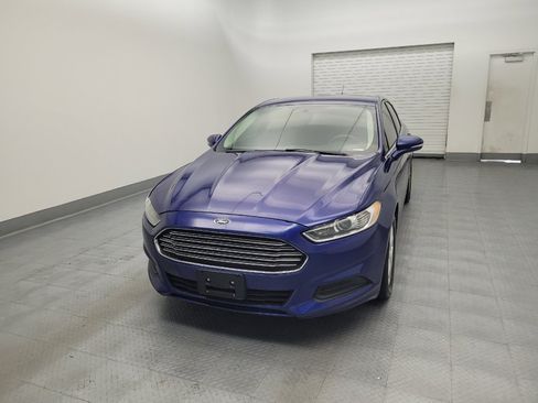 Used 2016 Ford Fusion SE FWD image 15