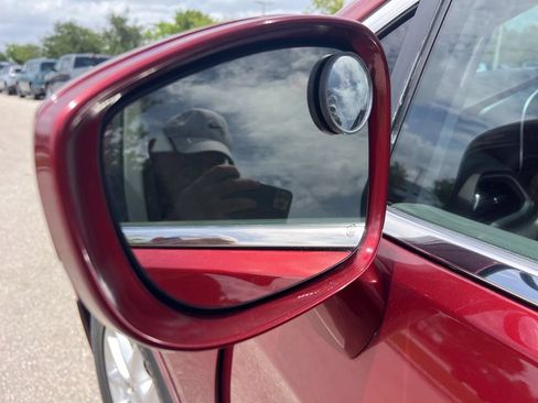 Used 2020 Chrysler Pacifica Touring w/ Advanced Safetytec Group FWD image 53
