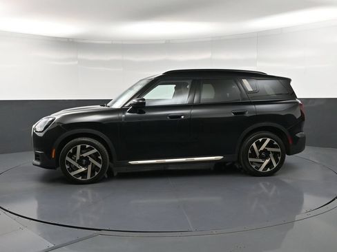 Used 2025 MINI Cooper Countryman S w/ Comfort Package Max AWD/4WD image 2