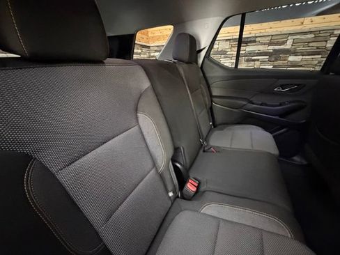 Used 2019 Chevrolet Traverse LT AWD/4WD image 34