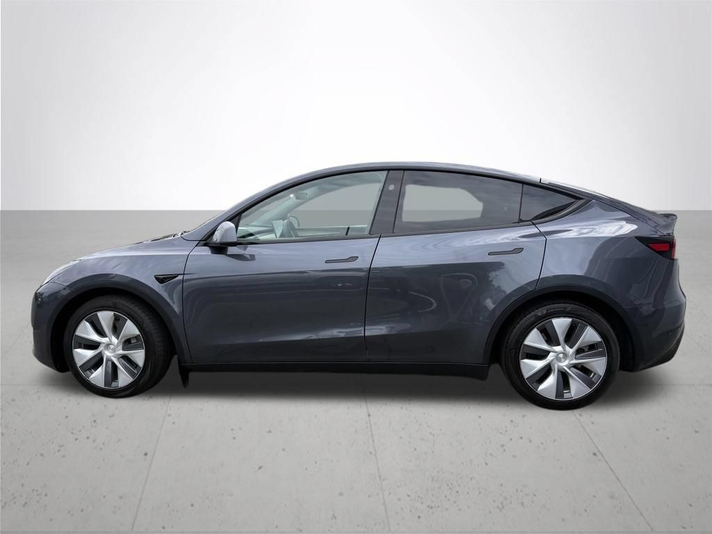Used 2023 Tesla Model Y Long Range AWD/4WD image 10