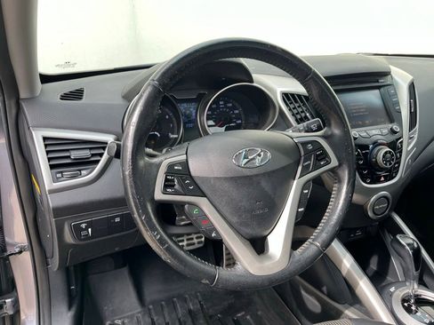 Used 2013 Hyundai Veloster w/ Style Pkg FWD image 14