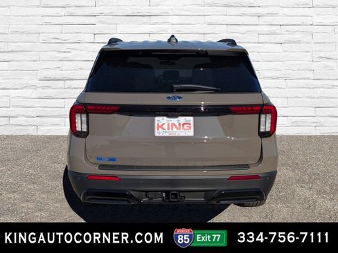 New 2026 Ford Explorer ST-Line RWD image 6