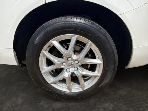 Used 2020 Volvo XC60 T5 Momentum w/ Protection Package AWD/4WD image 41