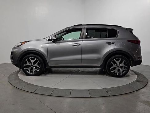 Used 2019 Kia Sportage SX image 2
