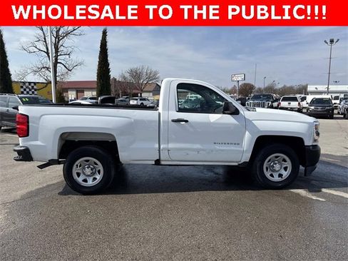 Used 2018 Chevrolet Silverado 1500 W/T image 2