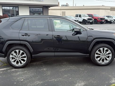 Used 2025 Toyota RAV4 XLE Premium AWD/4WD image 13