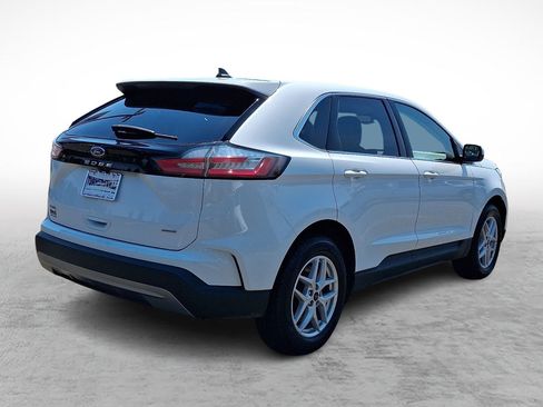 Used 2024 Ford Edge SEL AWD/4WD image 5