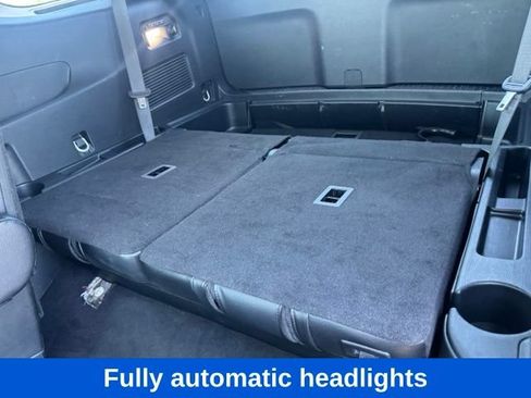 Used 2023 Ford Explorer Limited w/ Equipment Group 301A AWD/4WD image 11