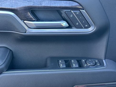 New 2026 Chevrolet Silverado 1500 LTZ w/ LTZ Premium Package image 13