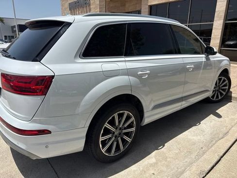 Used 2019 Audi Q7 3.0T Prestige AWD/4WD image 6