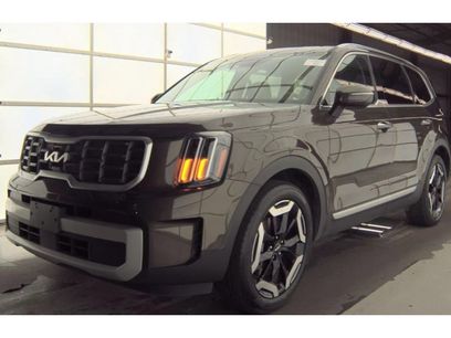 Used 2025 Kia Telluride S