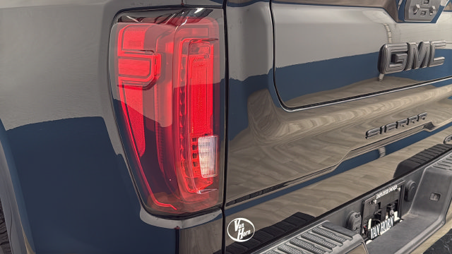 Used 2022 GMC Sierra 1500 AT4 w/ AT4 Preferred Package AWD/4WD image 42