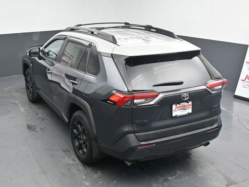 Used 2020 Toyota RAV4 TRD Off-Road image 31