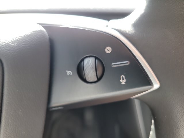 Used 2026 Tesla Model Y Long Range AWD/4WD image 30