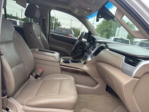 Used 2018 GMC Yukon SLT w/ Premium Edition RWD image 11